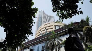 Stock markets fall in early trade amid weak global peers, elevated oil prices
