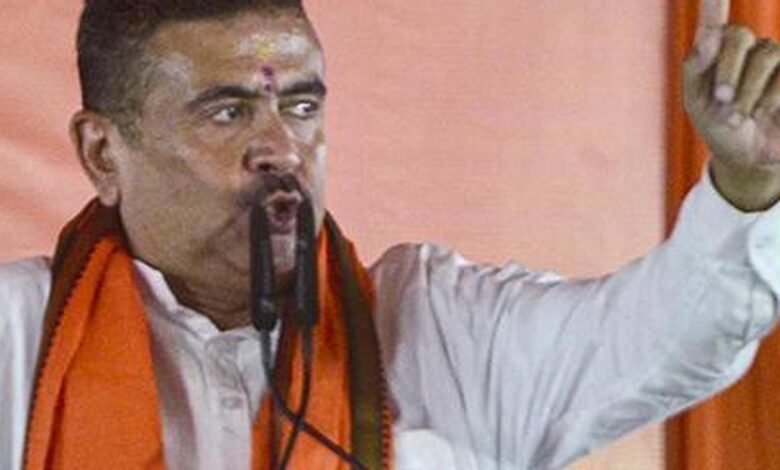 Bengal CM holds road show in Falta on last day of poll campaign